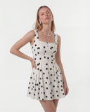 https://cdn.shopify.com/s/files/1/0682/7661/7389/files/coletta-dress-1.jpg?v=1776412634