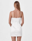 https://cdn.shopify.com/s/files/1/0682/7661/7389/files/elsie-dress-3_aaea63a1-db67-4398-85c3-4006f6c52e4c.jpg?v=1777880923